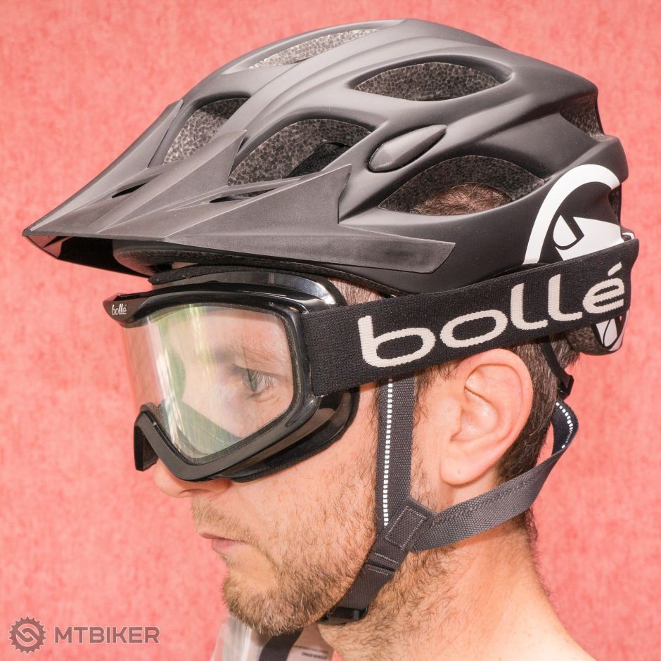 Endura Hummvee mx goggles.jpg
