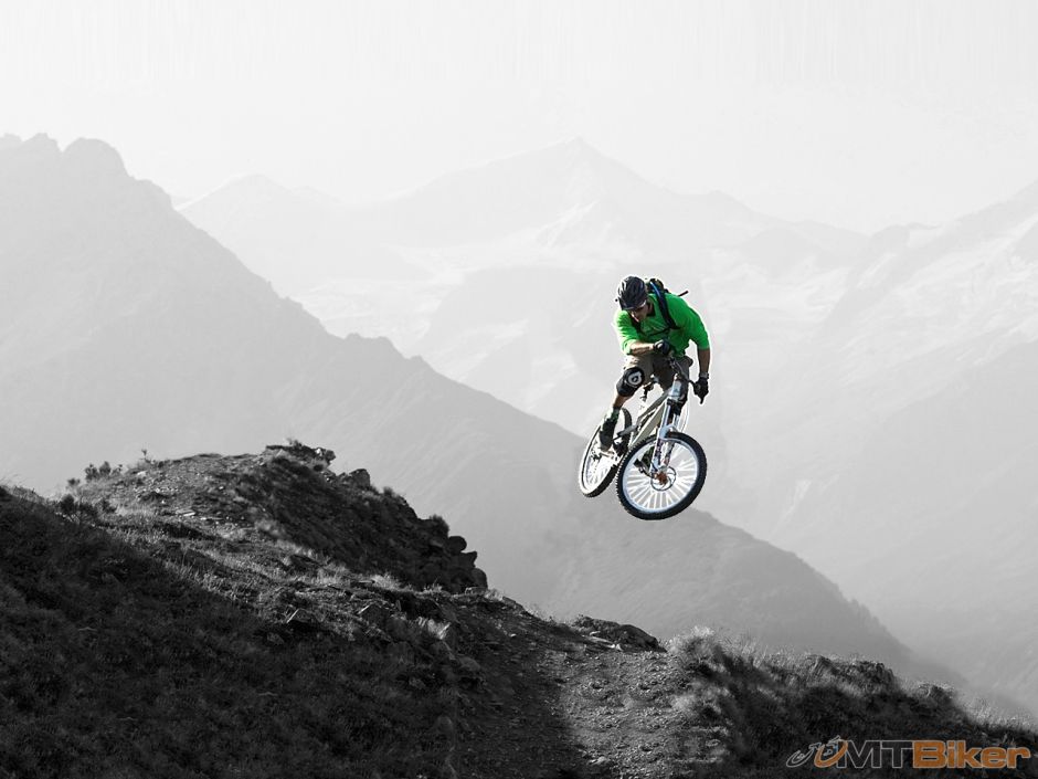 Canyon___Wallpapers_MTB_by_Tarkna_Design.jpg