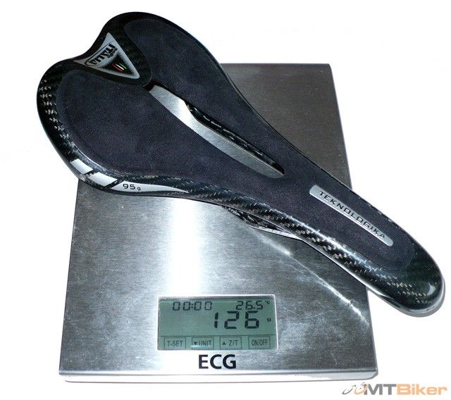 SELLE ITALIA SLR TEKNOLOGICA FLOW CARBON SADDLE 95g.jpg