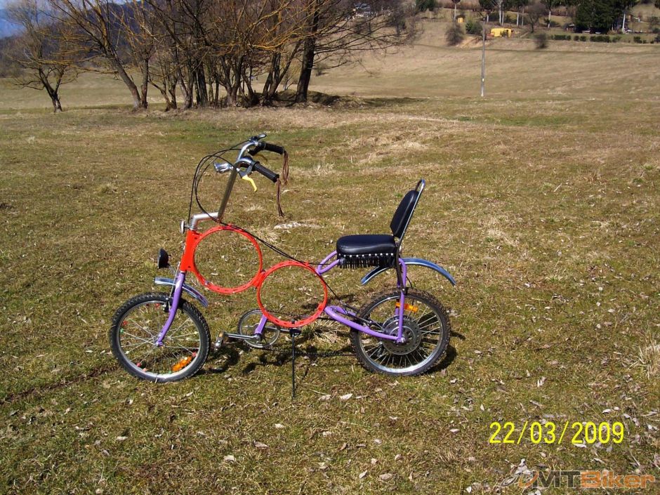 Bike 8  01.JPG