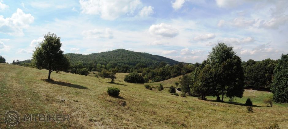 SK_plesivecka-planina_na-modrej-pod-ostrym-vrskom_2015aug.JPG