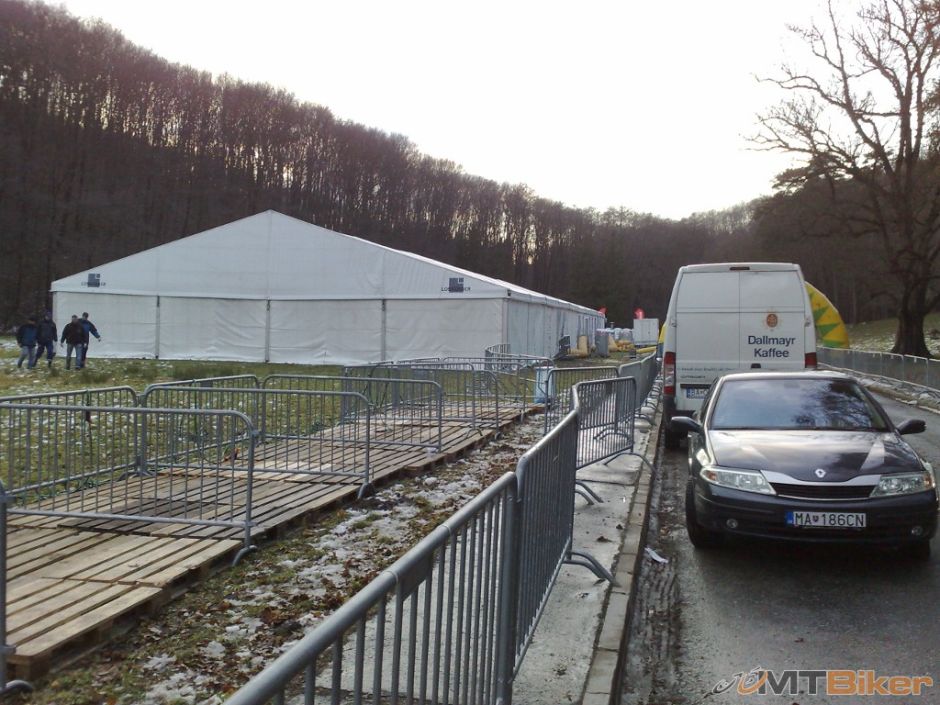 20012012651 (1024x768).jpg