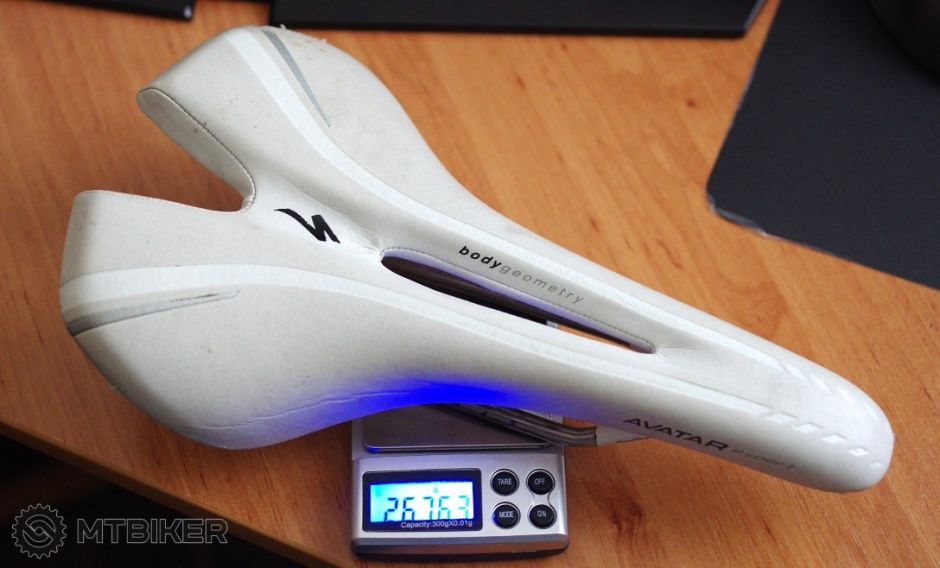 sedlo_specializedAvatar expert hollow Ti 155mm.JPG