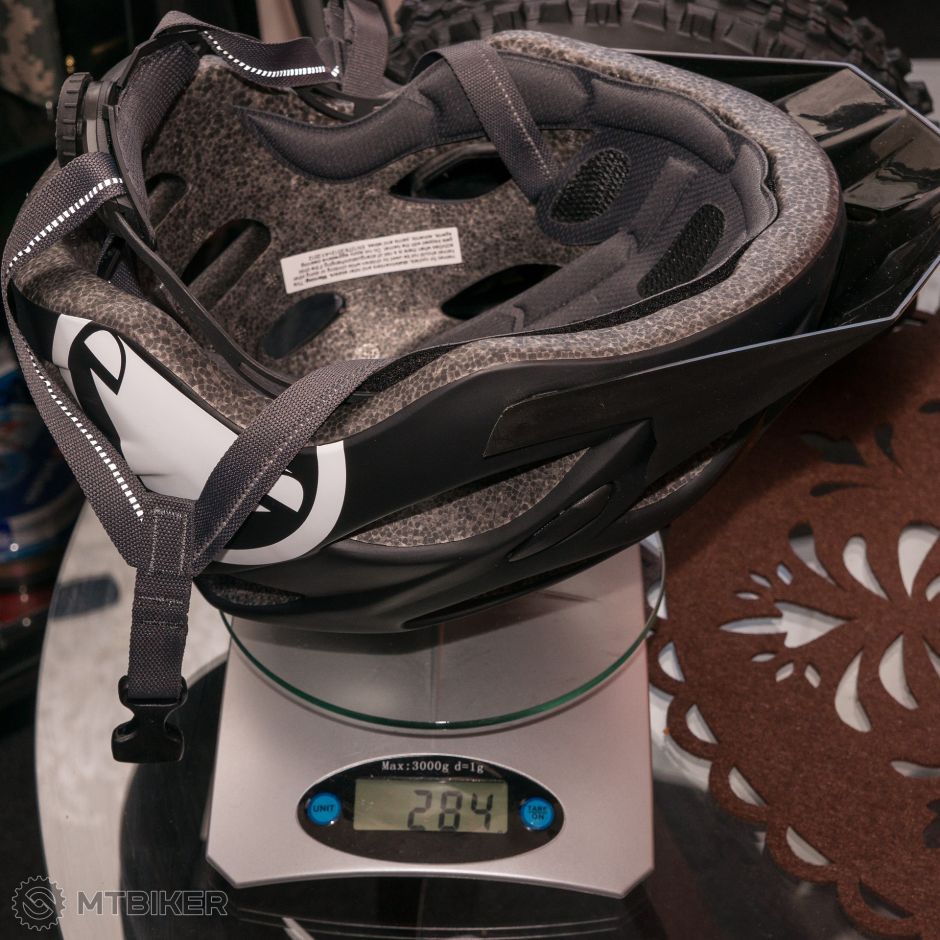 Endura Hummvee helmet weight M_L.jpg
