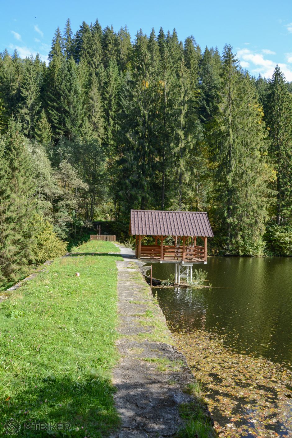 20190929_14-57-58_1-250 sec at f - 8,0_ISO 200_18 mm_DSC_0454.jpg