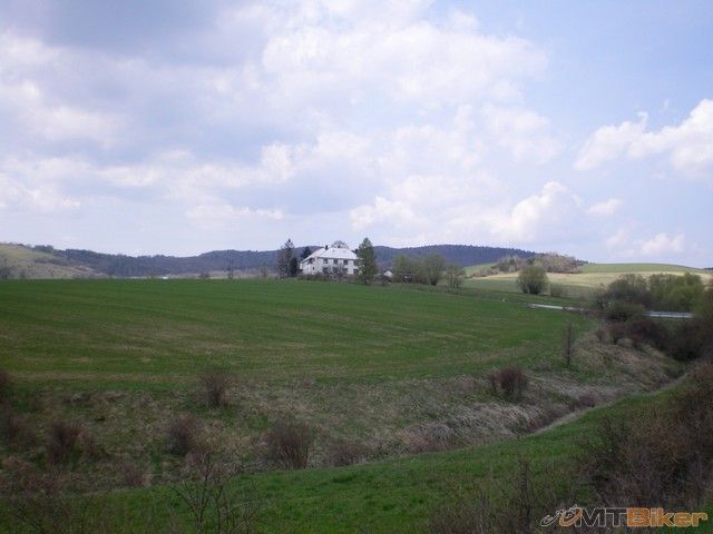 policia na hranici.jpg