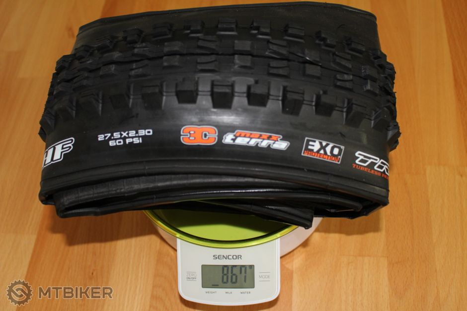 Maxxis Minion DHF 2.3 3C MaxxTerra Exo TR 27.5.JPG