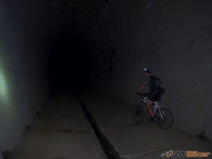 SlavosovskyTunel.JPG