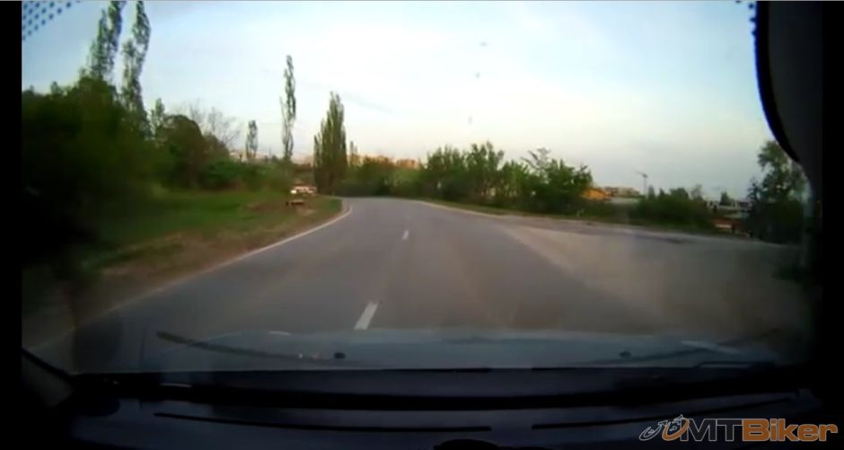 prerusovana ciara.jpg