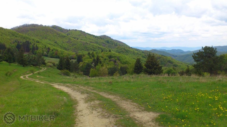 Sedlo Lachtriská_1.jpg