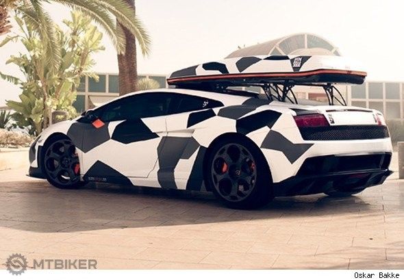 jon-olsson-gallardo-2011-2012-winter-camo-ski-box-2.jpg