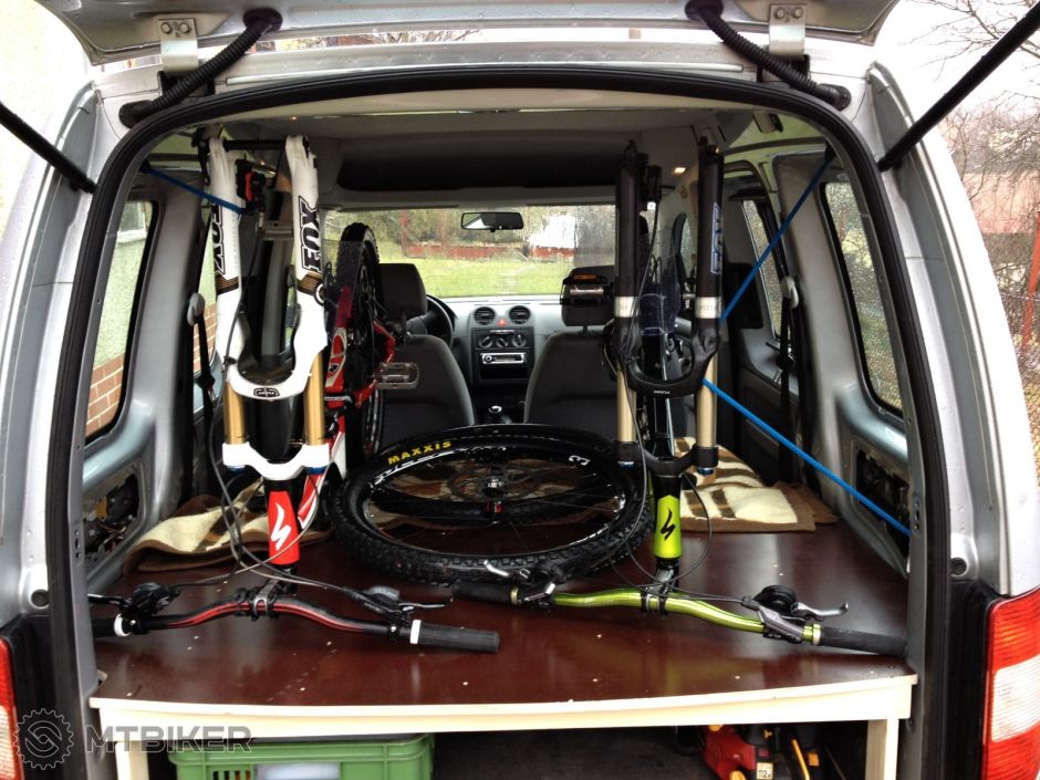 caddy_stara foto bez tapacirov.jpg