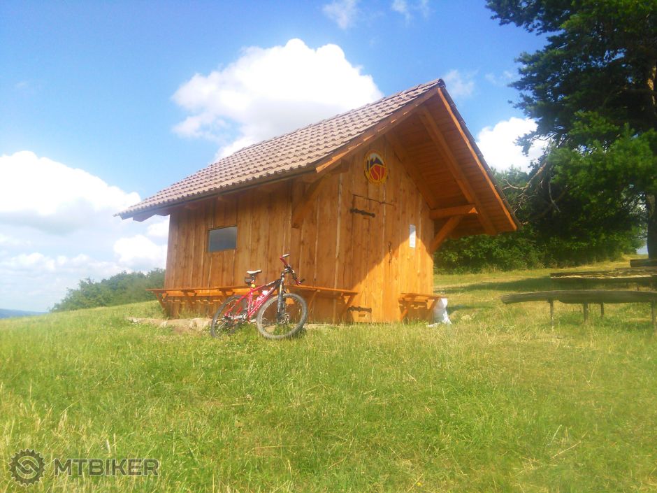 Utulna pod Uchankom.jpg