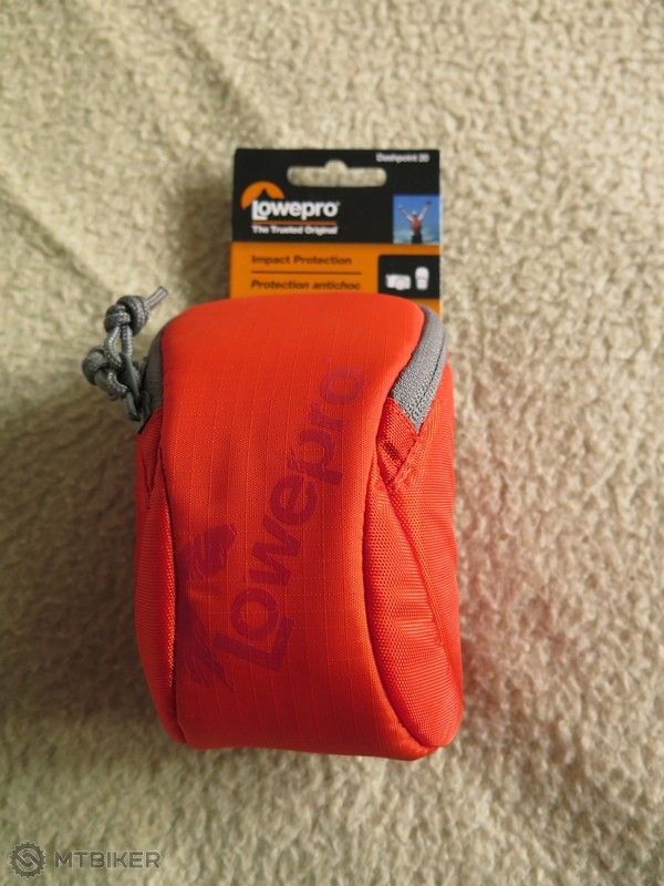 Lowepro Dashpoint 20.JPG