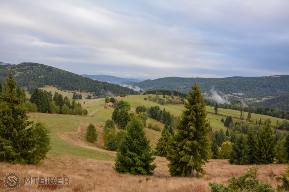 20190928_17-23-56_1-125 sec at f - 5,6_ISO 200_18 mm_DSC_0649.jpg