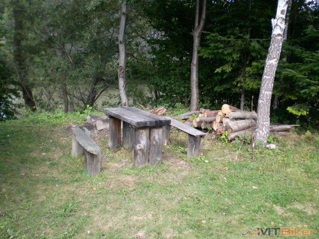 29.ktovie ci by sa tu dalo stanovat...jpg