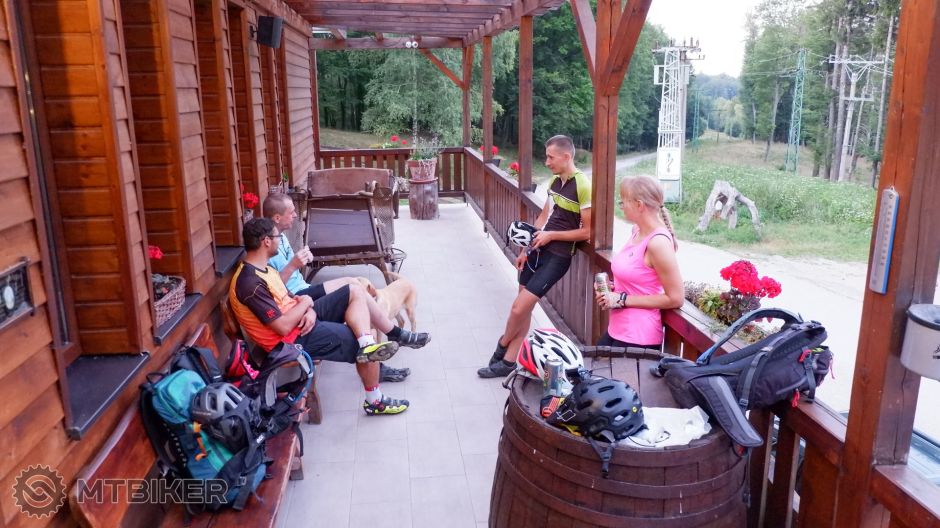 20190726_20-38-52_1-18 sec at f - 3,5_ISO 3200_24 mm_STRV6022.jpg