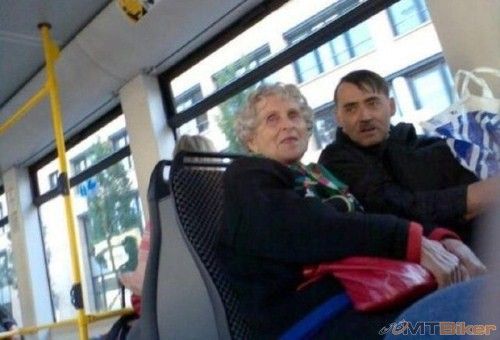 1-koho človek nestretne v MHD.jpg