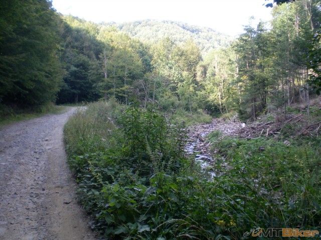 41.uz by aj trebalo otocit spat ale stale ma to taha dalej...jpg