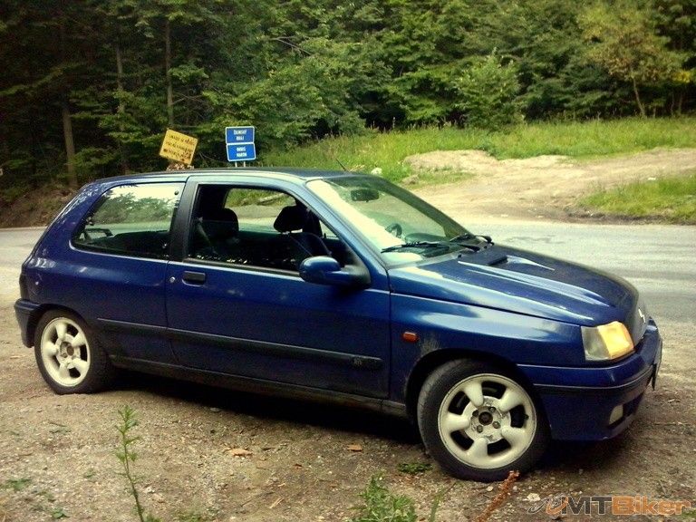 Renault Clio 16v.jpg