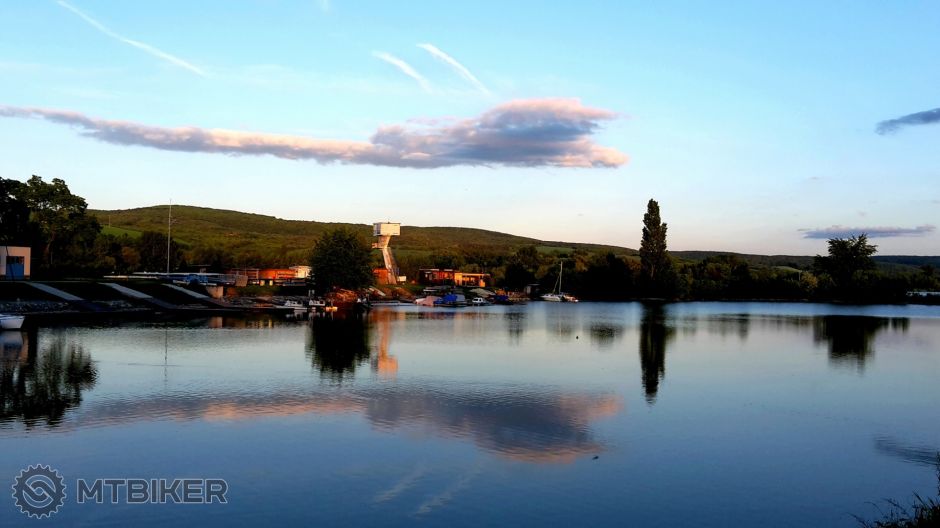 2016-05-15 19.56.25.jpg