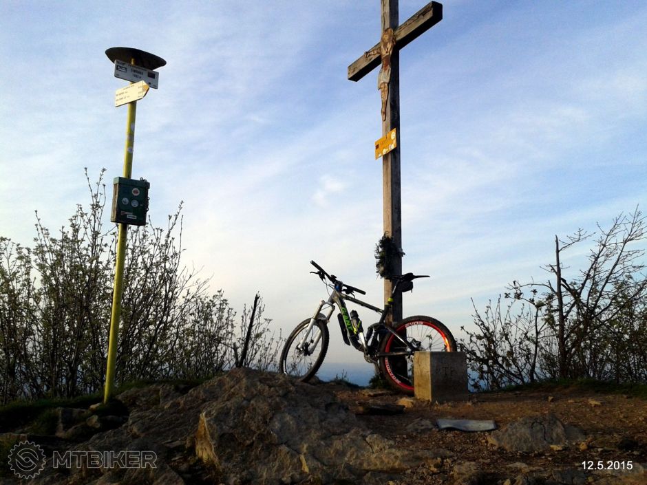 1-2015-05-12 19.07.41.jpg