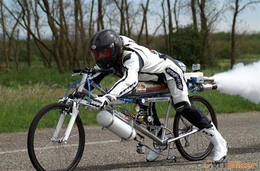 Rocket-Powered-Bike-1.jpg