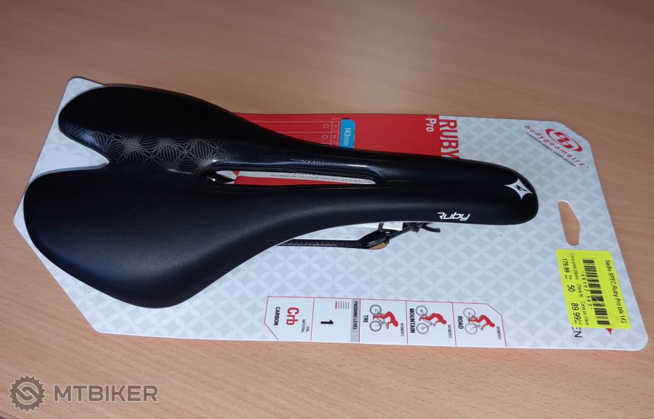 Spesl Ruby Pro - carbon.jpg