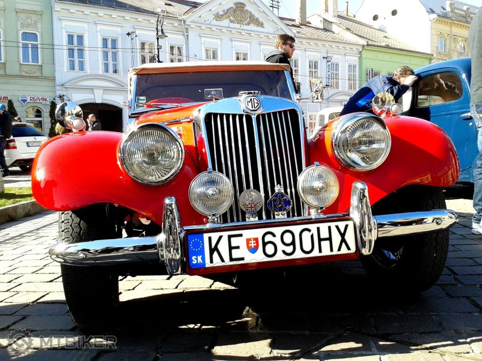 2014-03-08 12.58.11.jpg