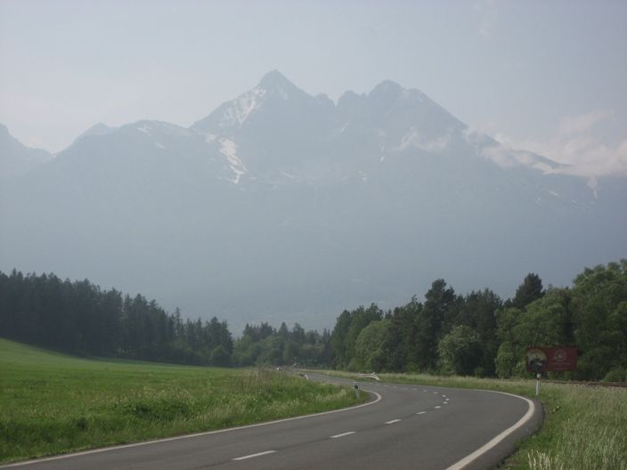 Pohľad na Tatry.jpg