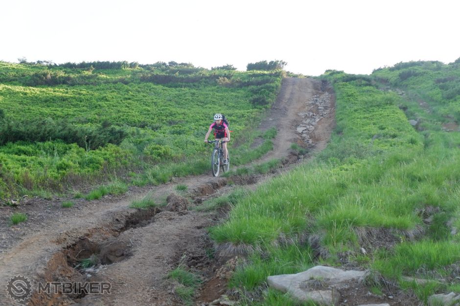 20190615_18-49-40_1-400 sec at f - 5,6_ISO 1000_72 mm_DSCF6711.jpg